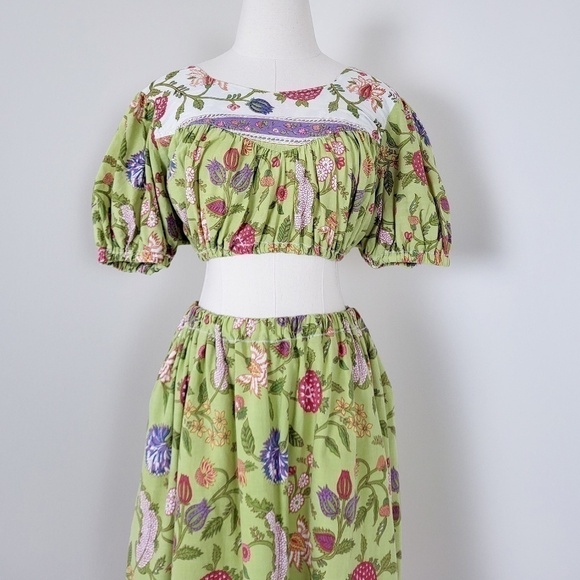 Floral skirt set peasant milk maid top knee length a-line full skirt blouse - Picture 11 of 16